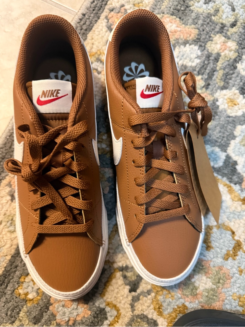 Nike Wmns Court Legacy Next Nature 'Light British Tan/Fire Red/Sail'